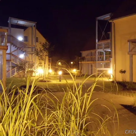 Résidence Les Rives De La Fecht - Colmar Ouest Aparthotel