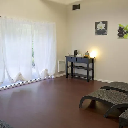 Résidence Les Rives De La Fecht - Colmar Ouest Aparthotel Ingersheim