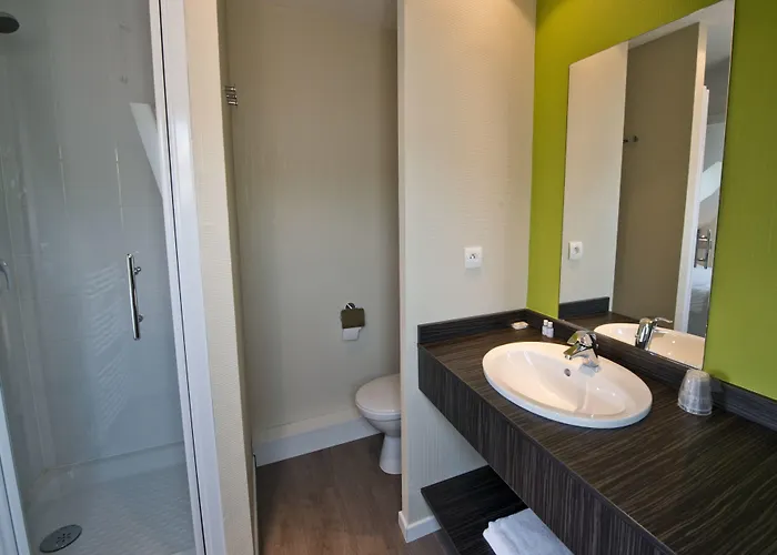Hotel apartamentowy Les Rives De La Fecht - Colmar Ouest 4*